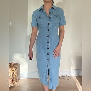 Vintage Blue Buttoned Midi Dress with Polo Collar